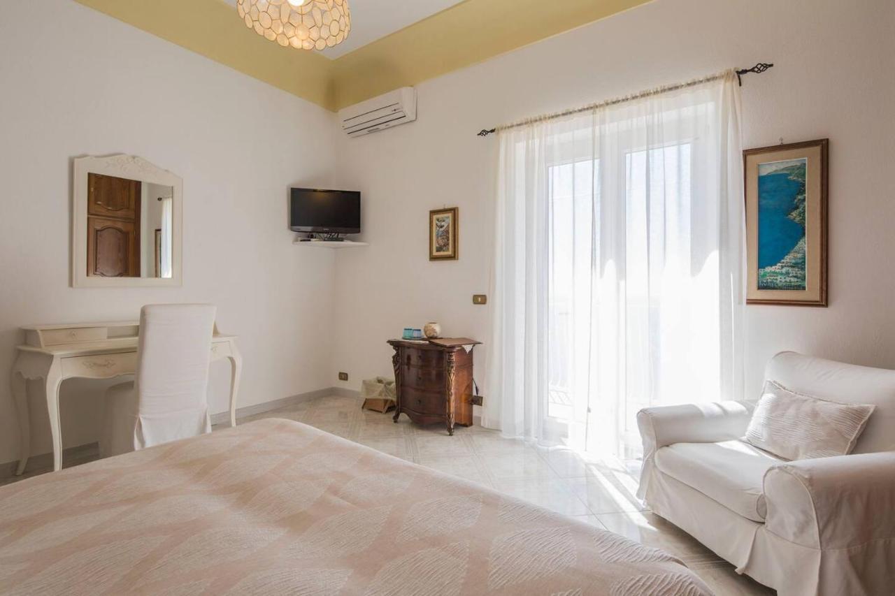 B&B Mamma Rosa Positano Exteriör bild