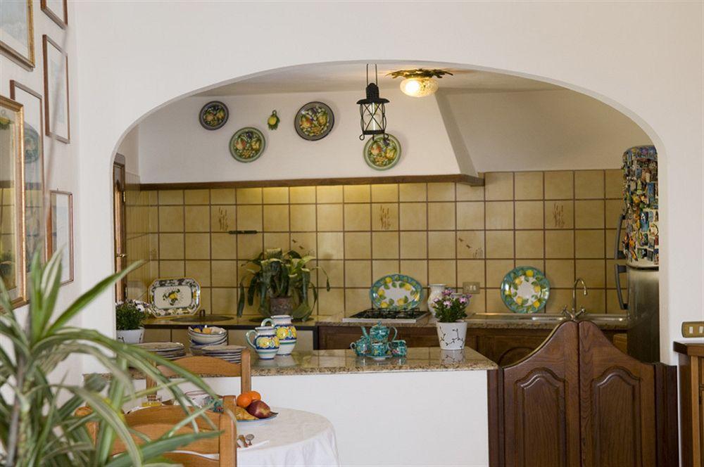 B&B Mamma Rosa Positano Exteriör bild